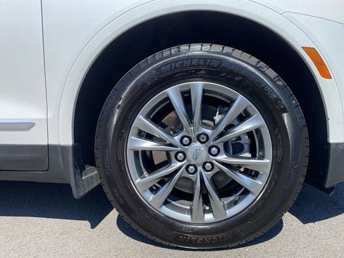 Certified 2023 Cadillac XT5 Premium Luxury AWD/4WD image 10