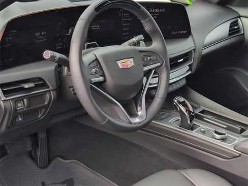 Used 2025 Cadillac CT5 Premium Luxury image 8