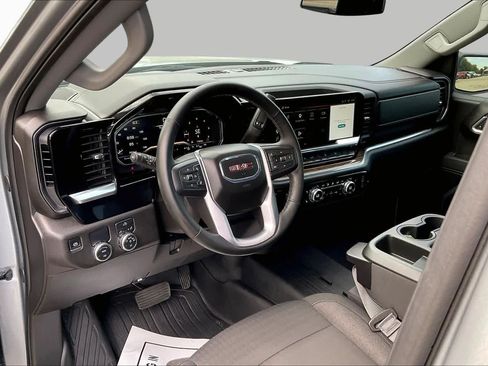 Used 2025 GMC Sierra 1500 Elevation RWD image 16