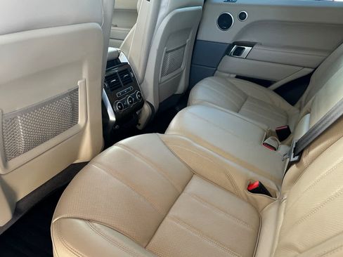 Used 2016 Land Rover Range Rover Sport Supercharged AWD/4WD image 4