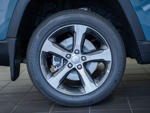 New 2026 Jeep Grand Cherokee L Limited AWD/4WD image 19