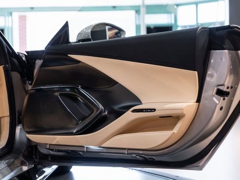 Used 2025 Ferrari 12Cilindri image 36