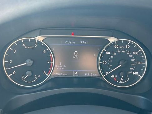 Used 2023 Nissan Altima 2.5 SV image 10