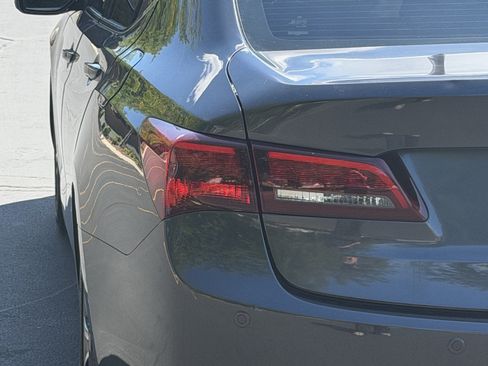 Used 2015 Acura TLX V6 SH-AWD w/ Advance Package image 12