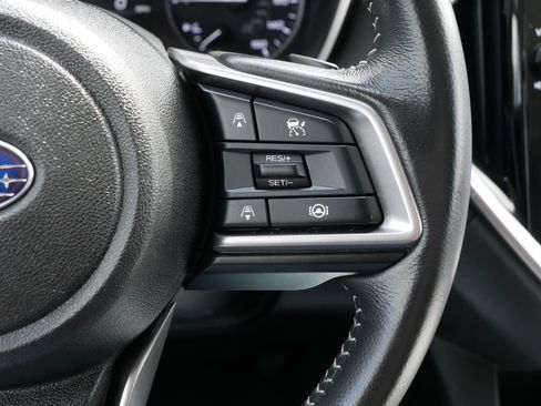 Used 2025 Subaru Ascent Premium AWD/4WD image 30