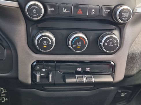 Used 2022 RAM 2500 Big Horn w/ Safety Group B AWD/4WD image 19