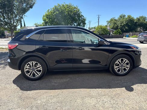 Used 2022 Ford Escape SEL FWD image 6