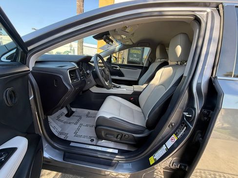 Used 2018 Lexus RX 350 FWD w/ Accessory Package image 10