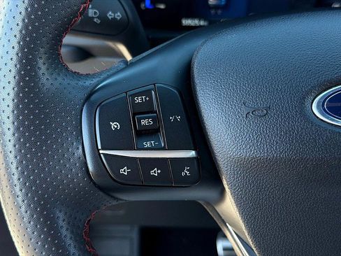 Used 2023 Ford Escape ST-Line image 16