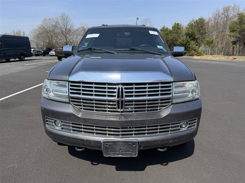 Used 2013 Lincoln Navigator L 4WD w/ HD Trailer Tow Pkg image 2