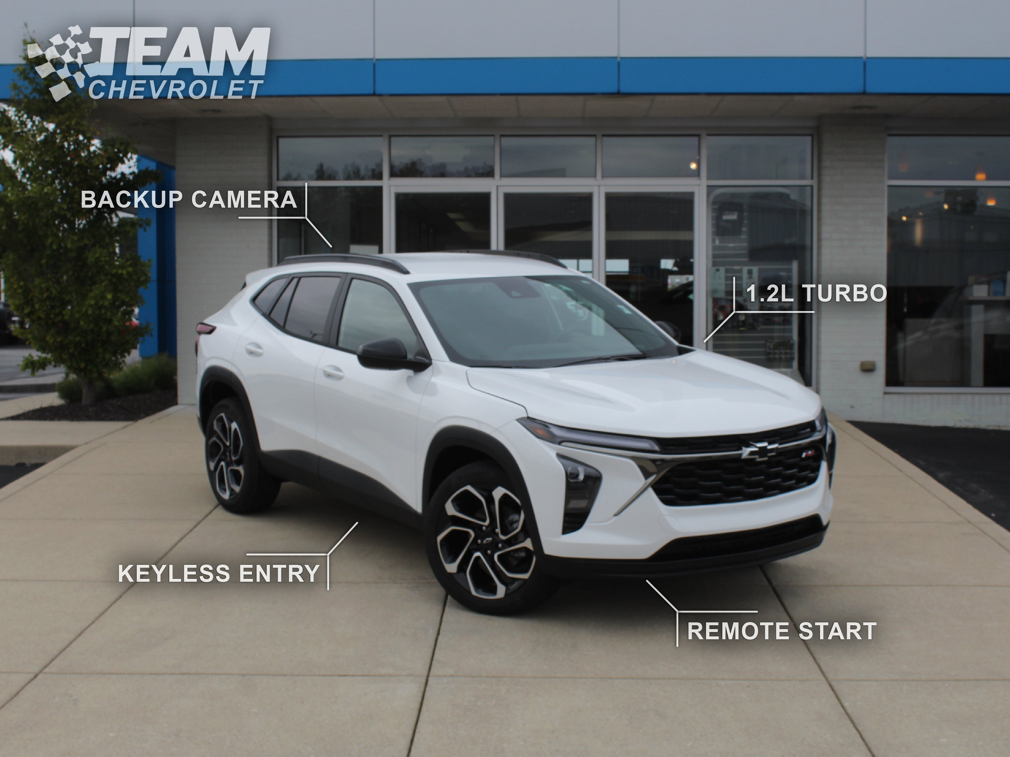 New 2026 Chevrolet Trax RS w/ Driver Confidence Package FWD image 2