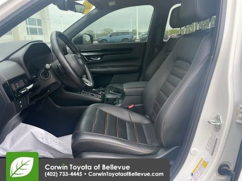 Used 2025 Honda CR-V Sport Touring image 17