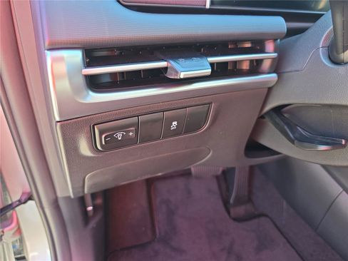 New 2026 Hyundai Tucson SE image 12