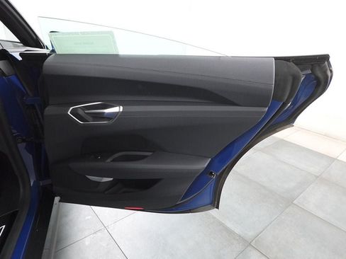 Used 2024 Audi e-tron GT Premium Plus AWD/4WD image 30