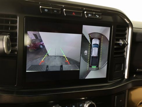 Used 2023 Ford F250 Lariat w/ Chrome Package image 21