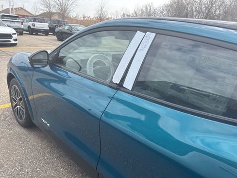 New 2026 Ford Mustang Mach-E Premium image 4