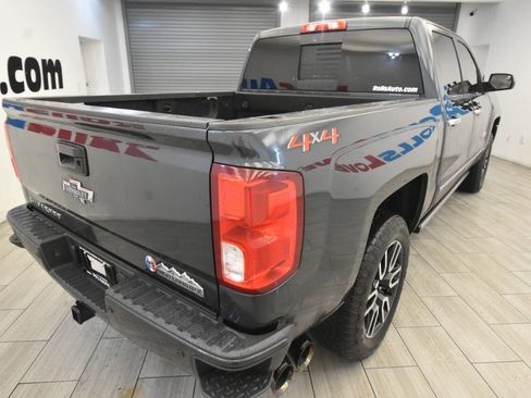 Used 2018 Chevrolet Silverado 1500 High Country image 5