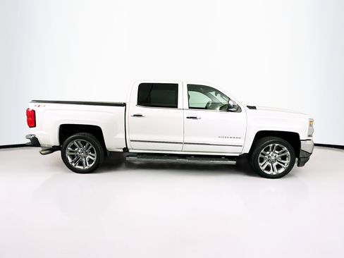Used 2016 Chevrolet Silverado 1500 LTZ w/ LTZ Plus Package image 10