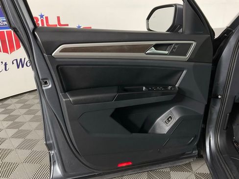 Used 2019 Volkswagen Atlas SE image 12