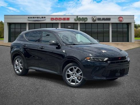 Used 2025 Dodge Hornet R/T AWD/4WD image 2