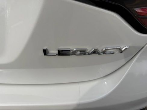 Used 2025 Subaru Legacy Premium AWD/4WD image 39