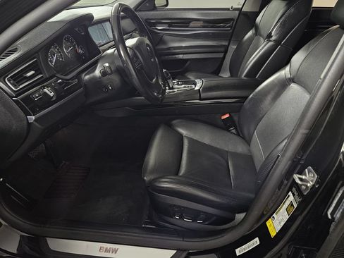 Used 2012 BMW 750Li RWD image 17