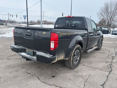 Used 2015 Nissan Frontier Desert Runner image 3