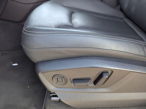 Used 2025 Audi Q7 3.0T Premium Plus image 30