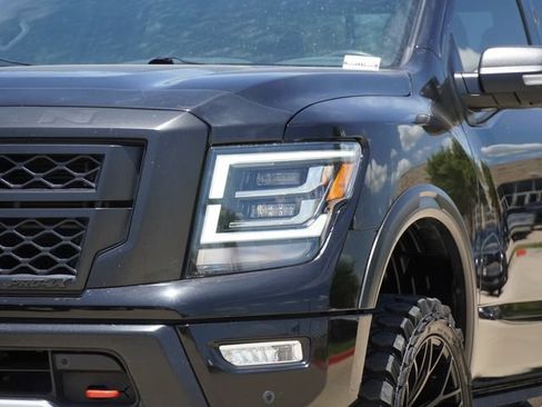 Used 2024 Nissan Titan PRO-4X w/ Pro-4x Convenience Package AWD/4WD image 4