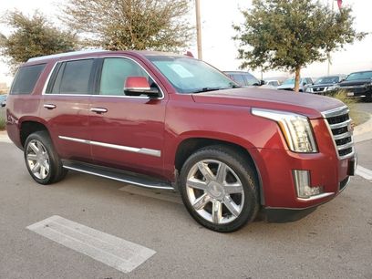 Used 2016 Cadillac Escalade Luxury