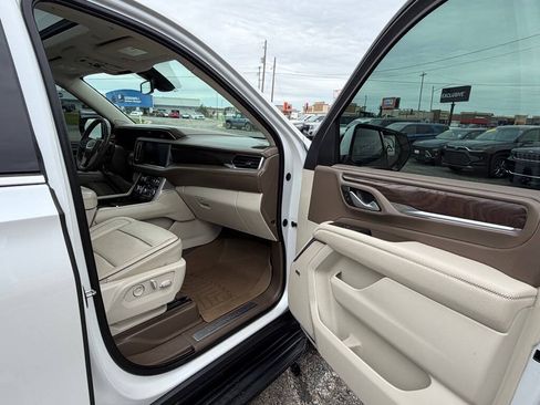 Used 2022 GMC Yukon Denali AWD/4WD image 63