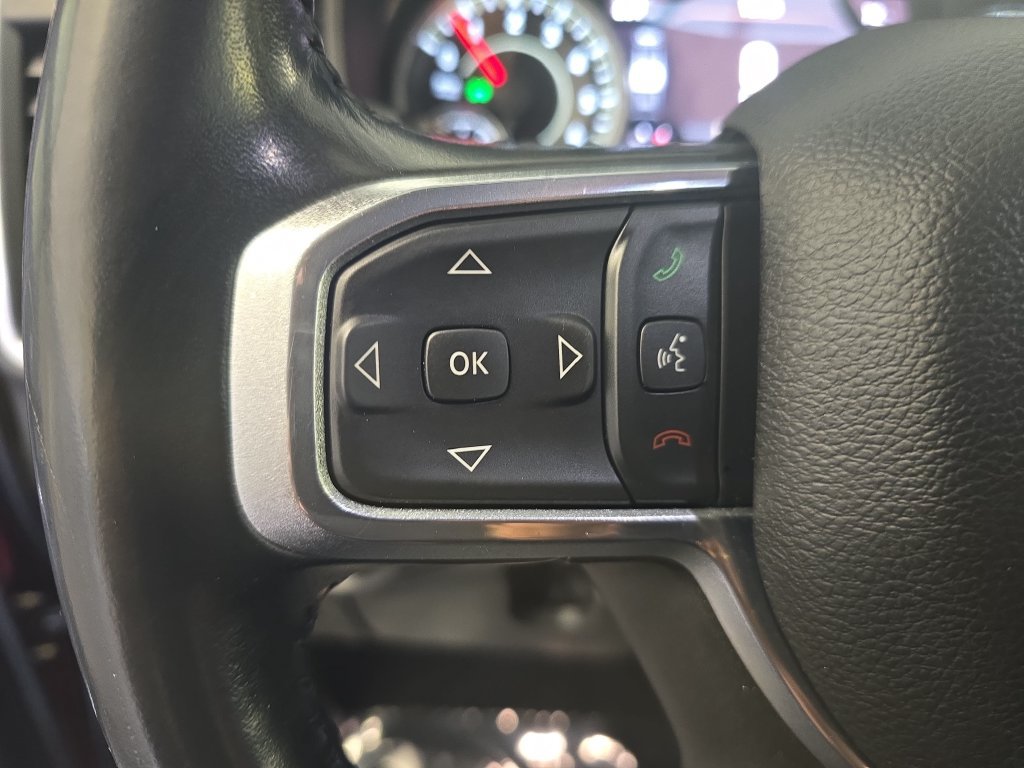 Used 2023 RAM 1500 Laramie AWD/4WD image 19
