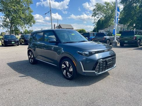 Used 2023 Kia Soul GT-Line FWD image 11