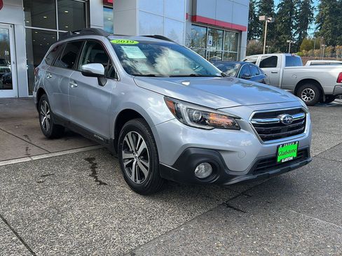 Used 2019 Subaru Outback 2.5i Limited image 12