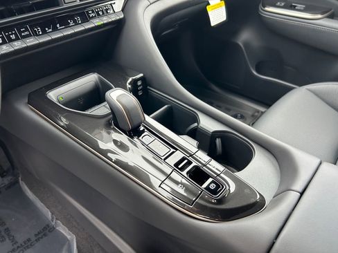 New 2026 Toyota Crown Signia image 35