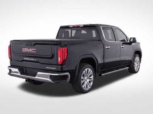 Used 2021 GMC Sierra 1500 Denali w/ Denali Ultimate Package AWD/4WD image 3