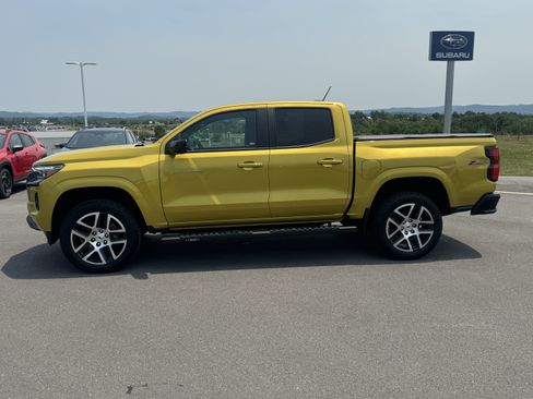 Used 2023 Chevrolet Colorado Z71 w/ Z71 Convenience Package 2 AWD/4WD image 7