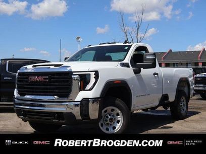 New 2026 GMC Sierra 2500 Pro w/ Snow Plow Prep/Camper Package