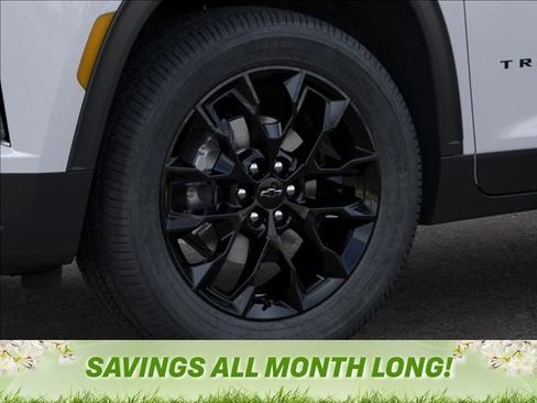 New 2026 Chevrolet Traverse LT image 9