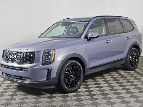 Used 2022 Kia Telluride SX w/ SX Prestige Package AWD/4WD image 12