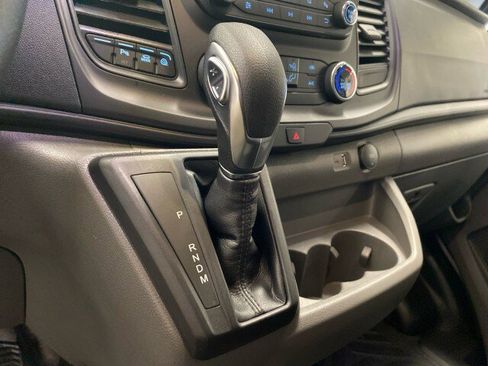New 2024 Ford Transit 250 LR 130 WB image 19