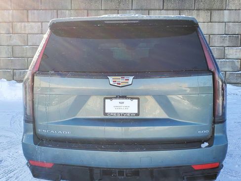 Certified 2023 Cadillac Escalade Sport w/ Touring Package image 4