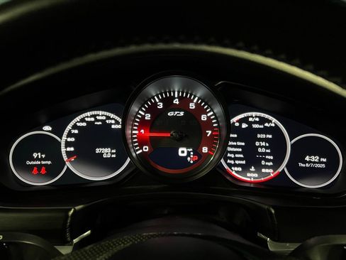 Used 2023 Porsche Panamera GTS image 34
