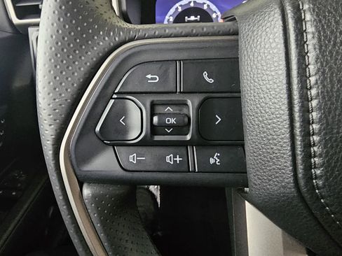 Used 2025 Toyota 4Runner TRD Off-Road Premium image 22