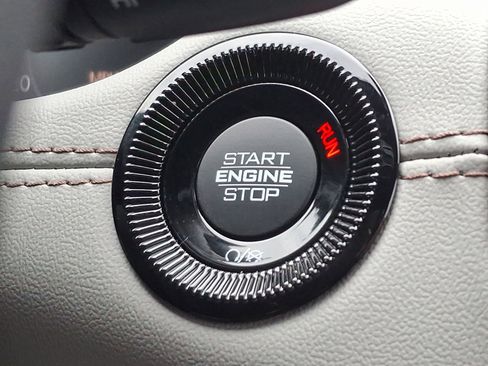 New 2025 Jeep Compass Limited w/ Elite Group image 12