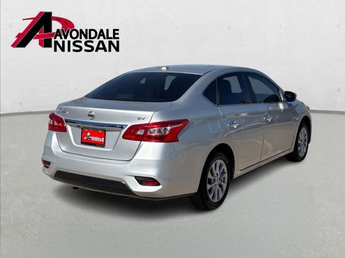 Used 2019 Nissan Sentra SV image 5