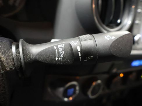 Certified 2023 Toyota Tacoma TRD Sport w/ Technology Package image 35