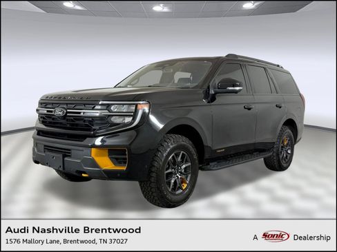 Used 2025 Ford Expedition Tremor image 1