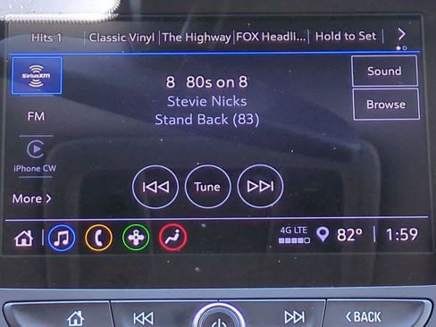 Used 2025 Chevrolet Malibu LT FWD image 17