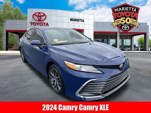 Used 2024 Toyota Camry XLE image 1